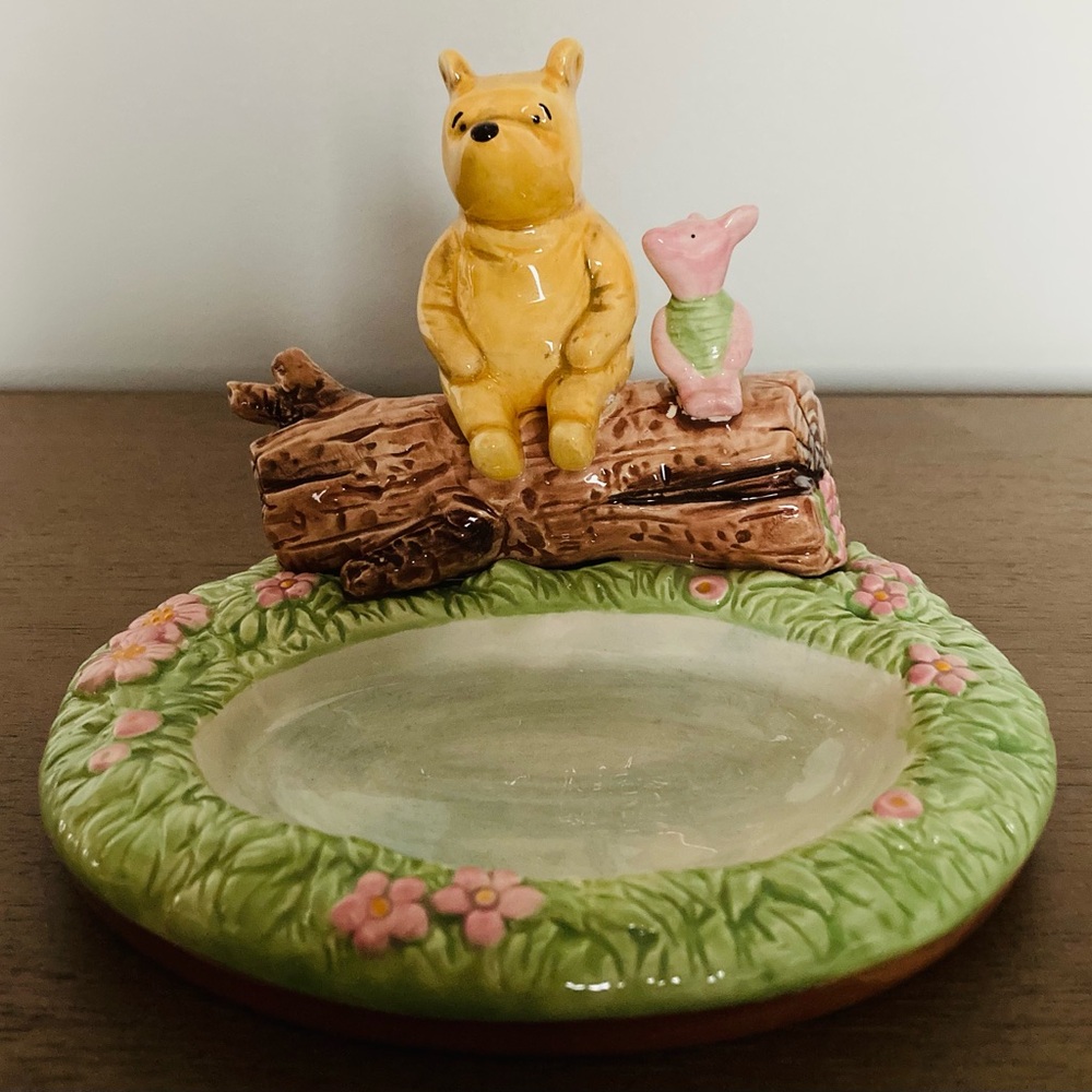 Retired Original Classic Winnie the Pooh & Piglet Ceramic Hand Painted Soap Dish